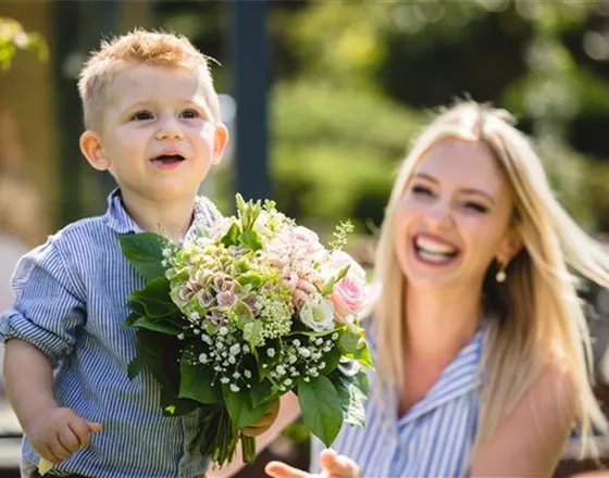 BLUMEN ZUM MUTTERTAG